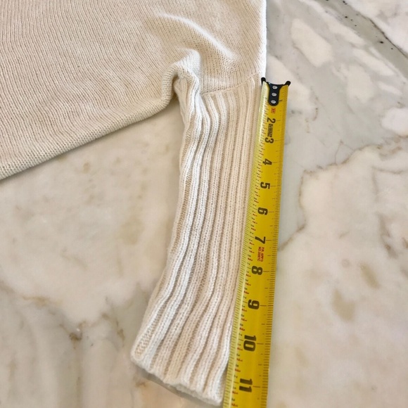 DKNY IVORY TURTLENECK PONCHO SWEATER SIZE SMALL - Picture 7 of 11